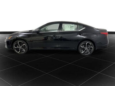 2025 Nissan Altima 2.5 SR