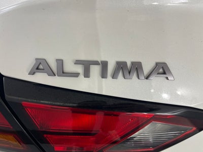 2025 Nissan Altima 2.5 SR
