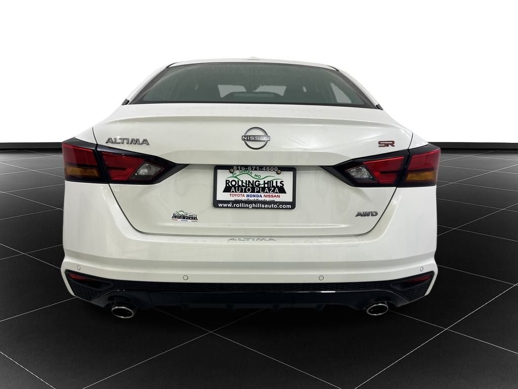 2025 Nissan Altima 2.5 SR