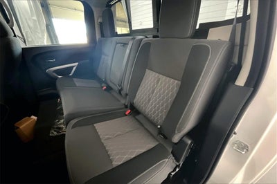 2024 Nissan TITAN XD Crew Cab SV 4x4 Crew Cab SV