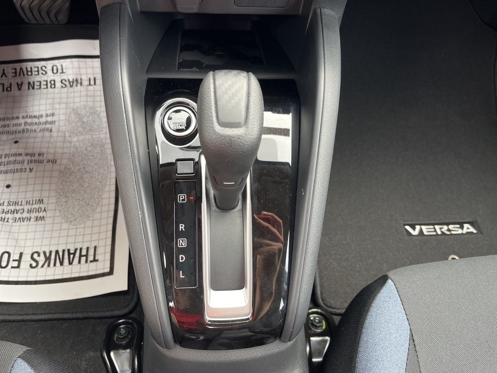 2025 Nissan Versa 1.6 SV