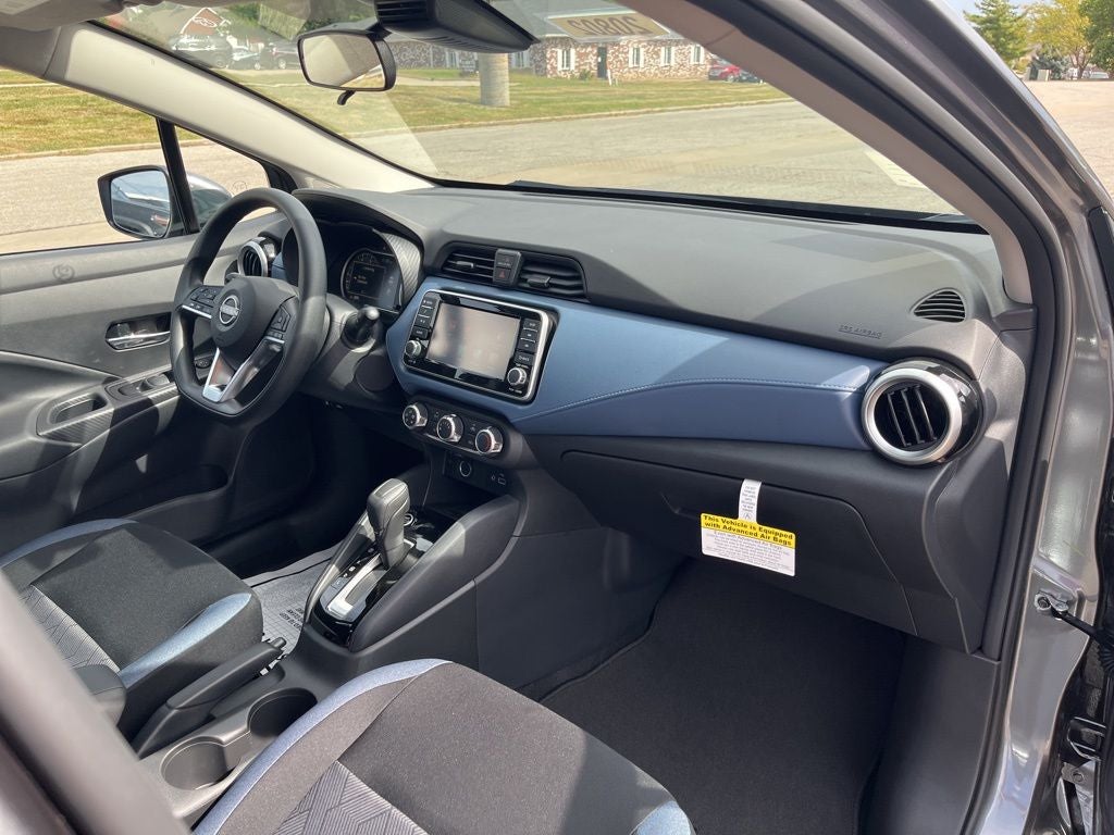 2025 Nissan Versa 1.6 SV