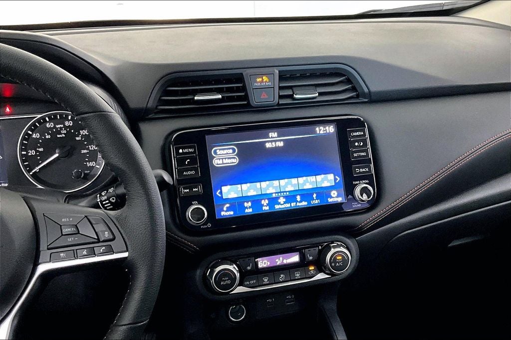 2025 Nissan Versa 1.6 SR