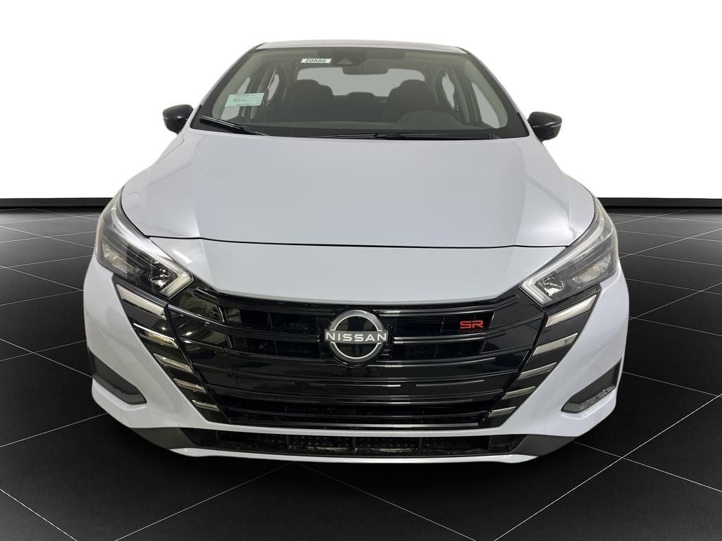 2025 Nissan Versa 1.6 SR