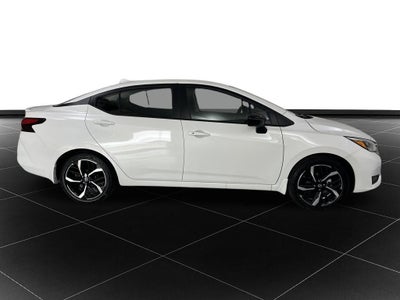 2025 Nissan Versa 1.6 SR