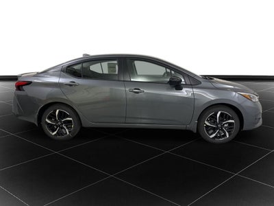 2025 Nissan Versa 1.6 SR