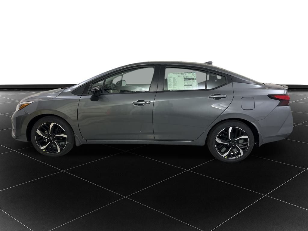 2025 Nissan Versa 1.6 SR