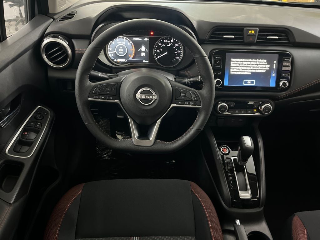 2025 Nissan Versa 1.6 SR