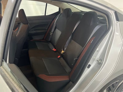 2025 Nissan Versa 1.6 SR