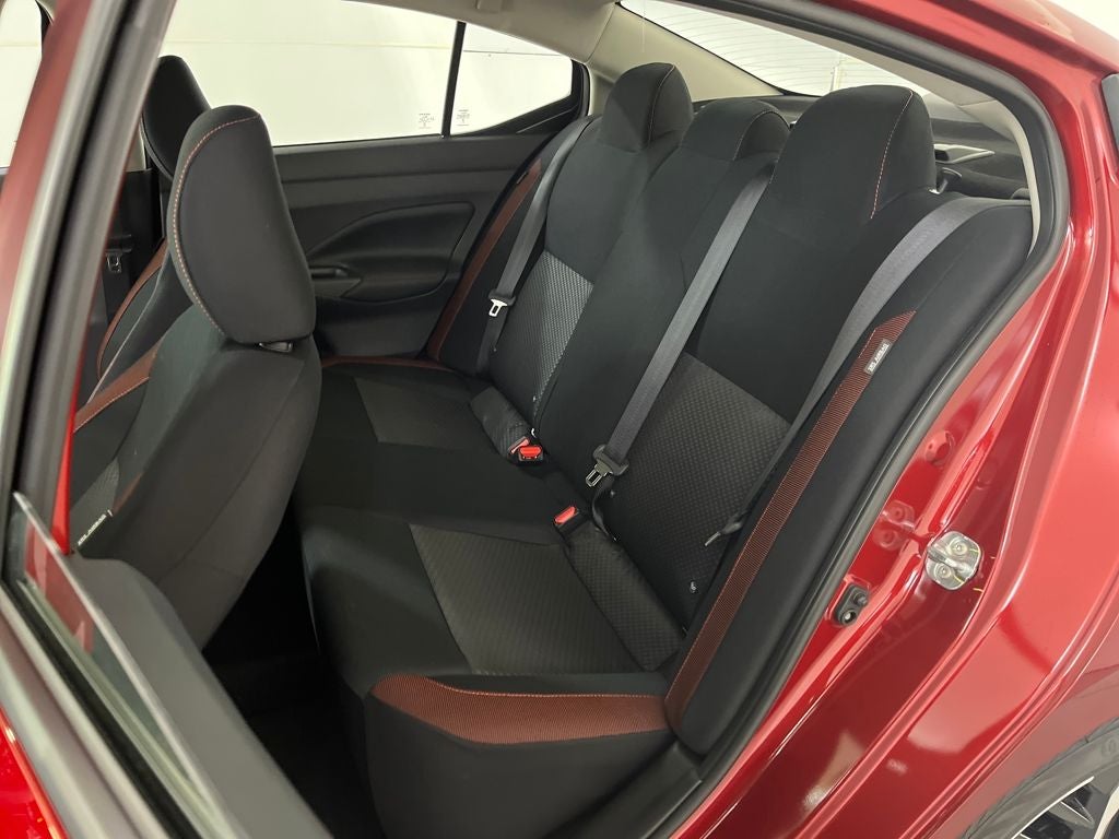 2025 Nissan Versa 1.6 SR