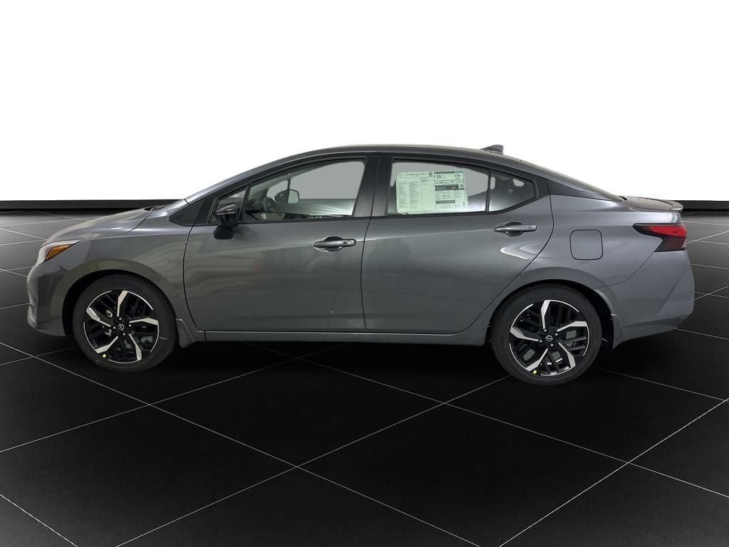 2025 Nissan Versa 1.6 SR
