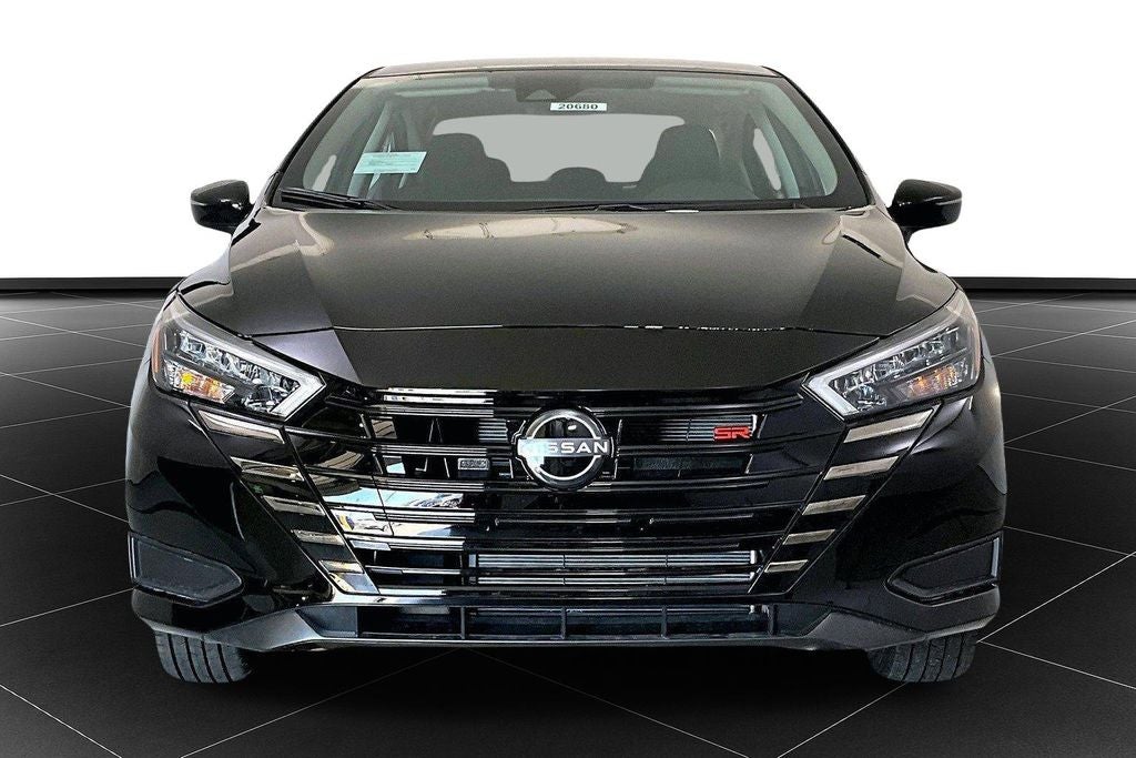 2025 Nissan Versa 1.6 SR