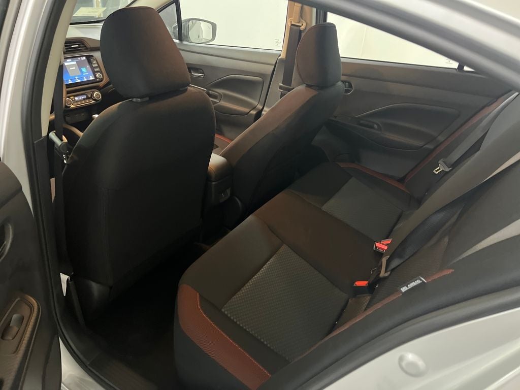 2025 Nissan Versa 1.6 SR