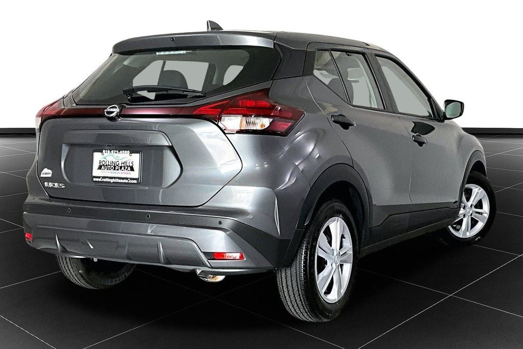 2025 Nissan Kicks Play S