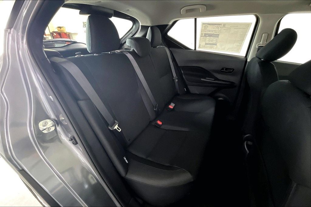 2025 Nissan Kicks Play S