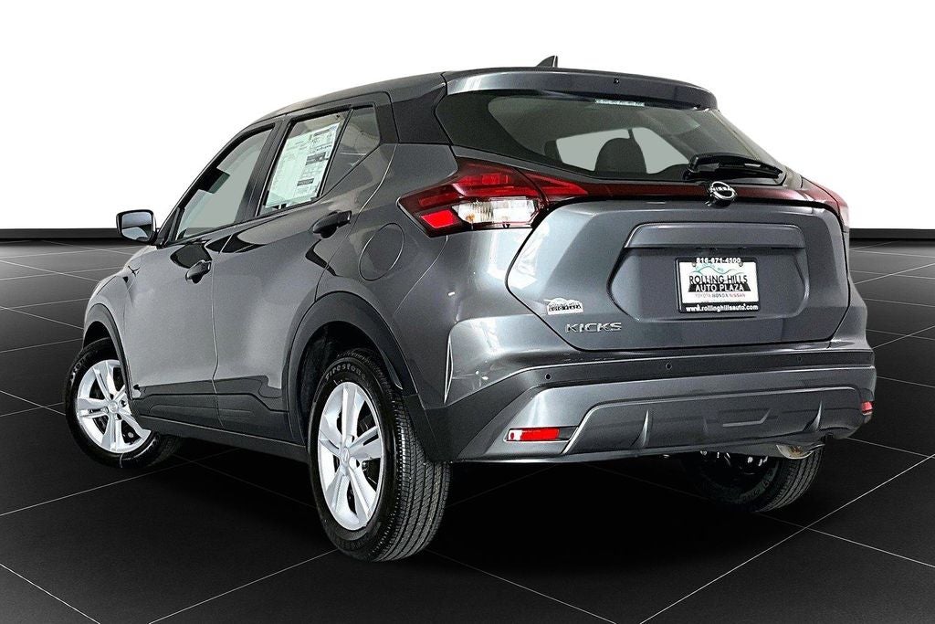 2025 Nissan Kicks Play S