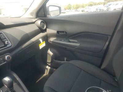 2025 Nissan Kicks Play S