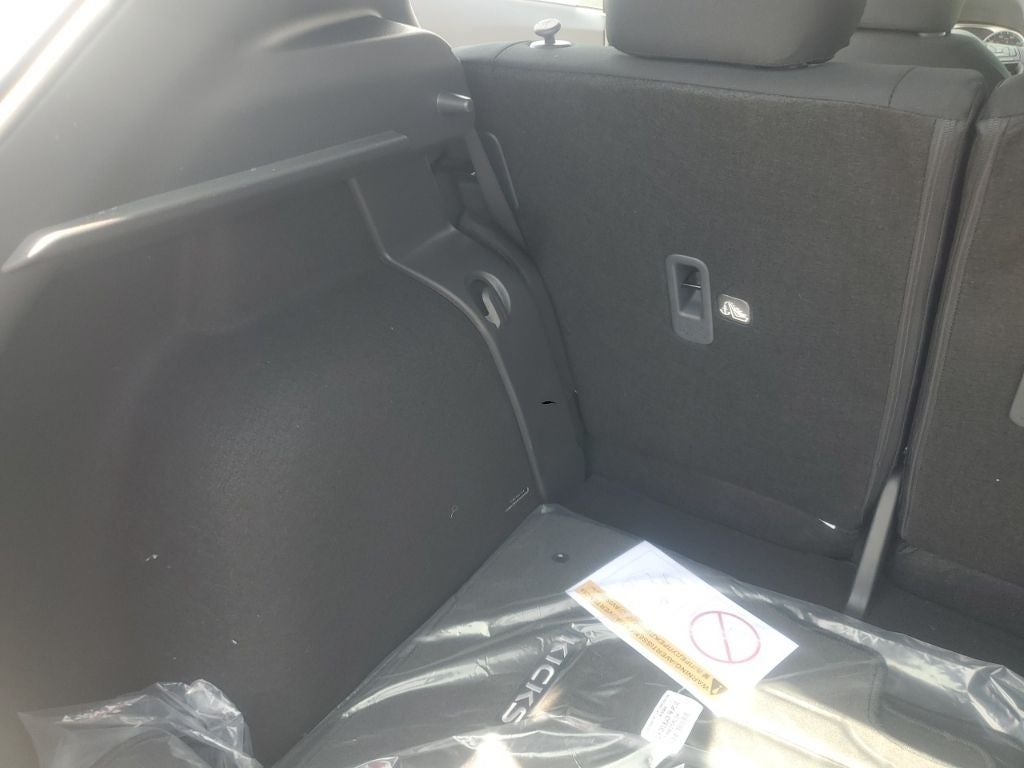 2025 Nissan Kicks Play S