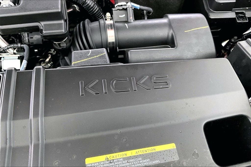 2025 Nissan Kicks SV