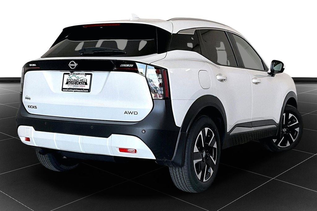 2026 Nissan Kicks SV