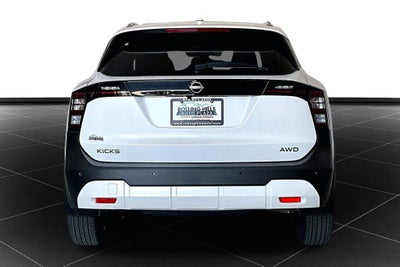 2026 Nissan Kicks SV