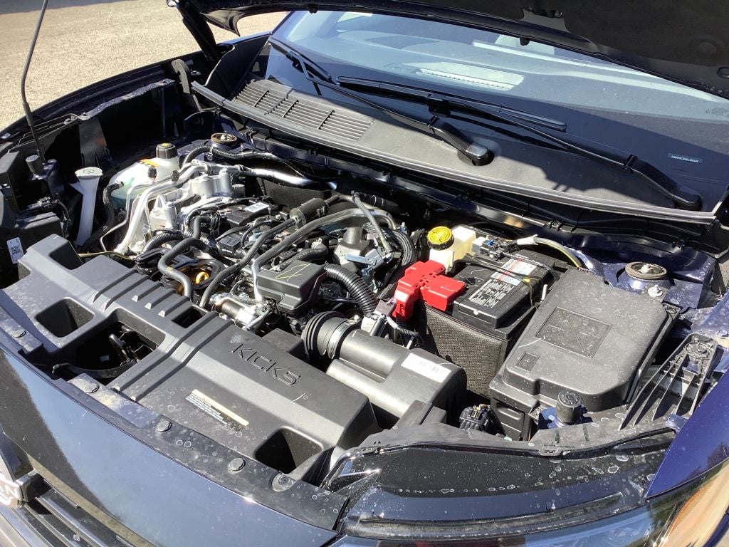 2025 Nissan Kicks SV