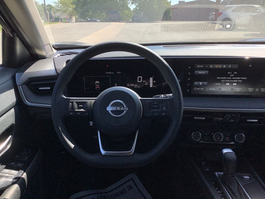 2025 Nissan Kicks SV