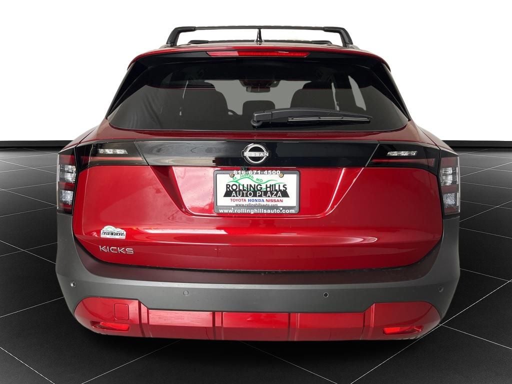 2026 Nissan Kicks SV