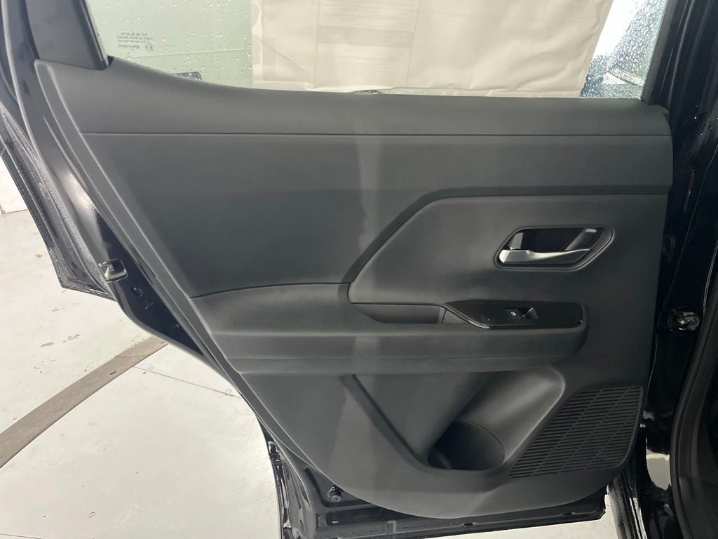 2027 Nissan Kicks SR