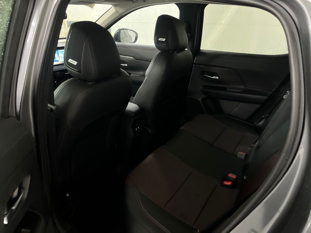 2027 Nissan Kicks SR
