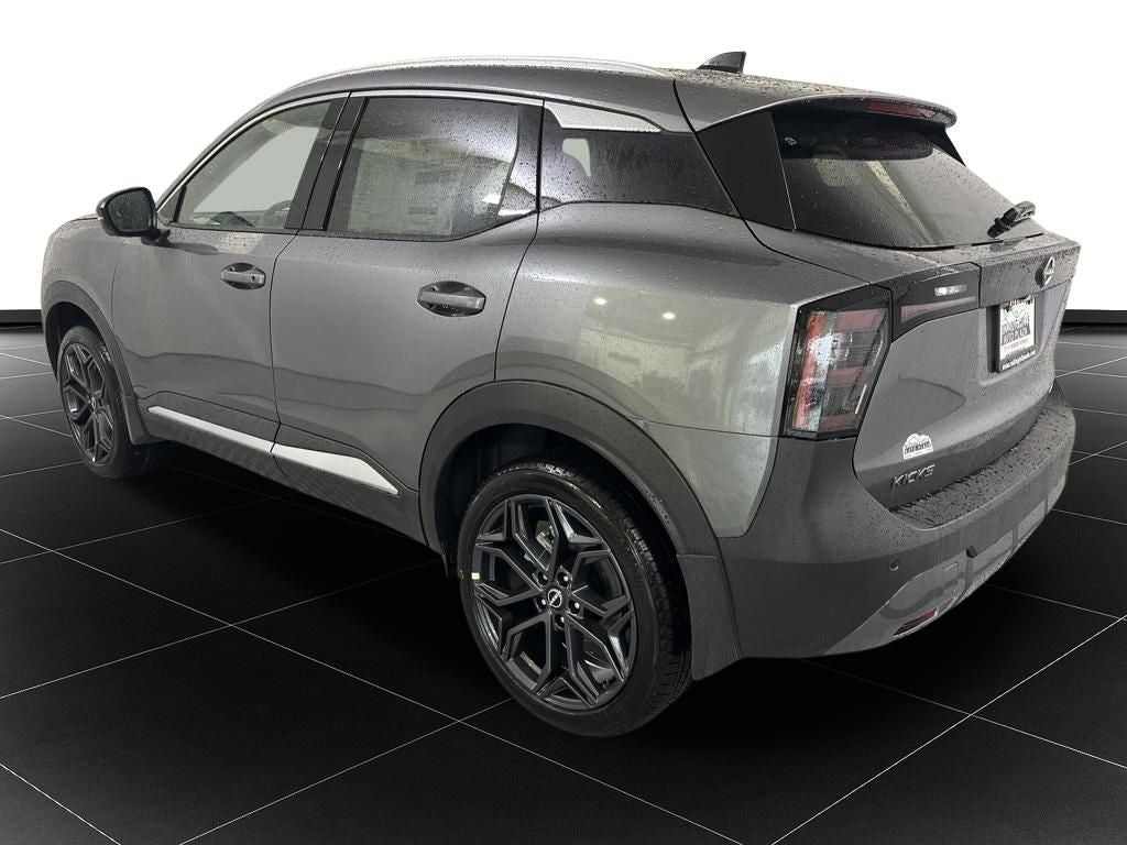 2027 Nissan Kicks SR