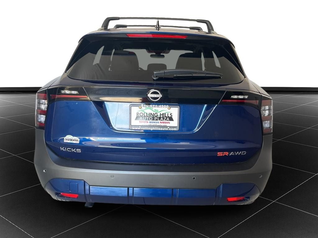 2026 Nissan Kicks SR