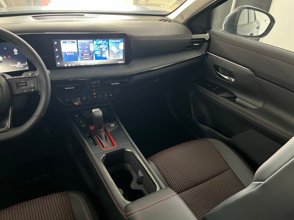 2027 Nissan Kicks SR