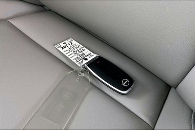 2025 Nissan Murano SV