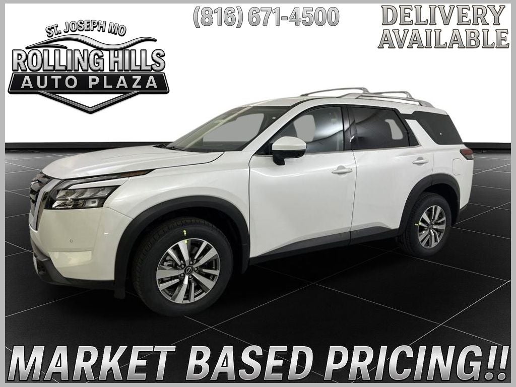 2025 Nissan Pathfinder SL