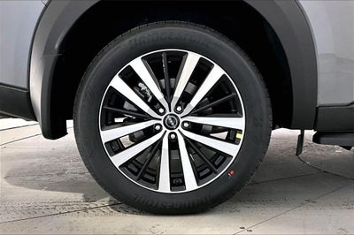2024 Nissan Pathfinder Platinum 4WD Platinum