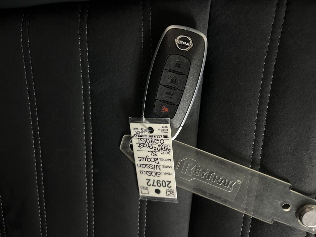 2026 Nissan Rogue Hybrid SL