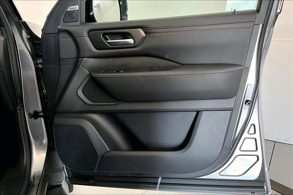 2025 Nissan Armada PRO-4X