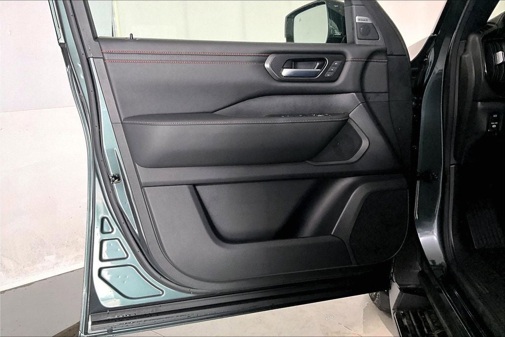 2025 Nissan Armada PRO-4X