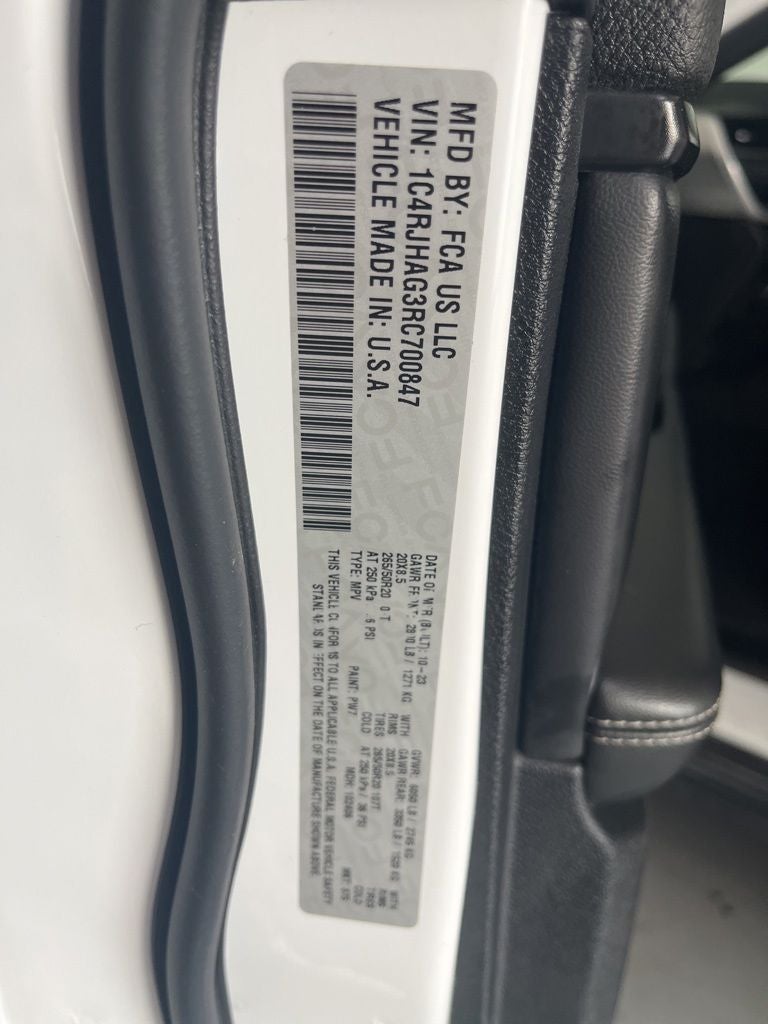 2024 Jeep Grand Cherokee Altitude