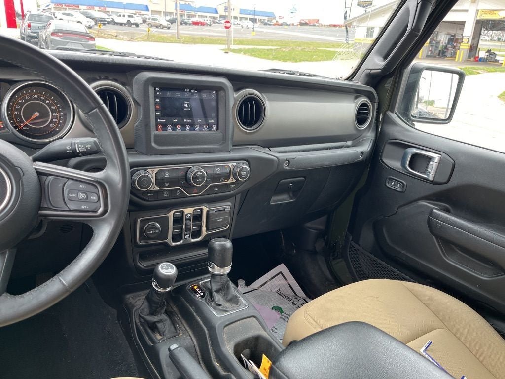 2023 Jeep Gladiator Sport