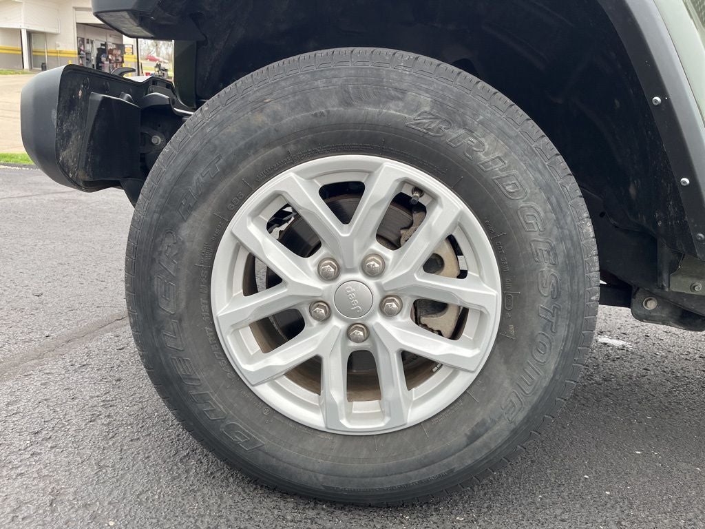 2023 Jeep Gladiator Sport