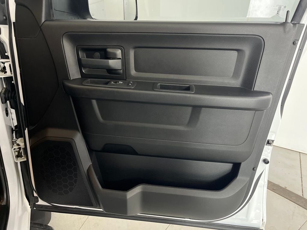 2021 RAM 1500 Classic Express