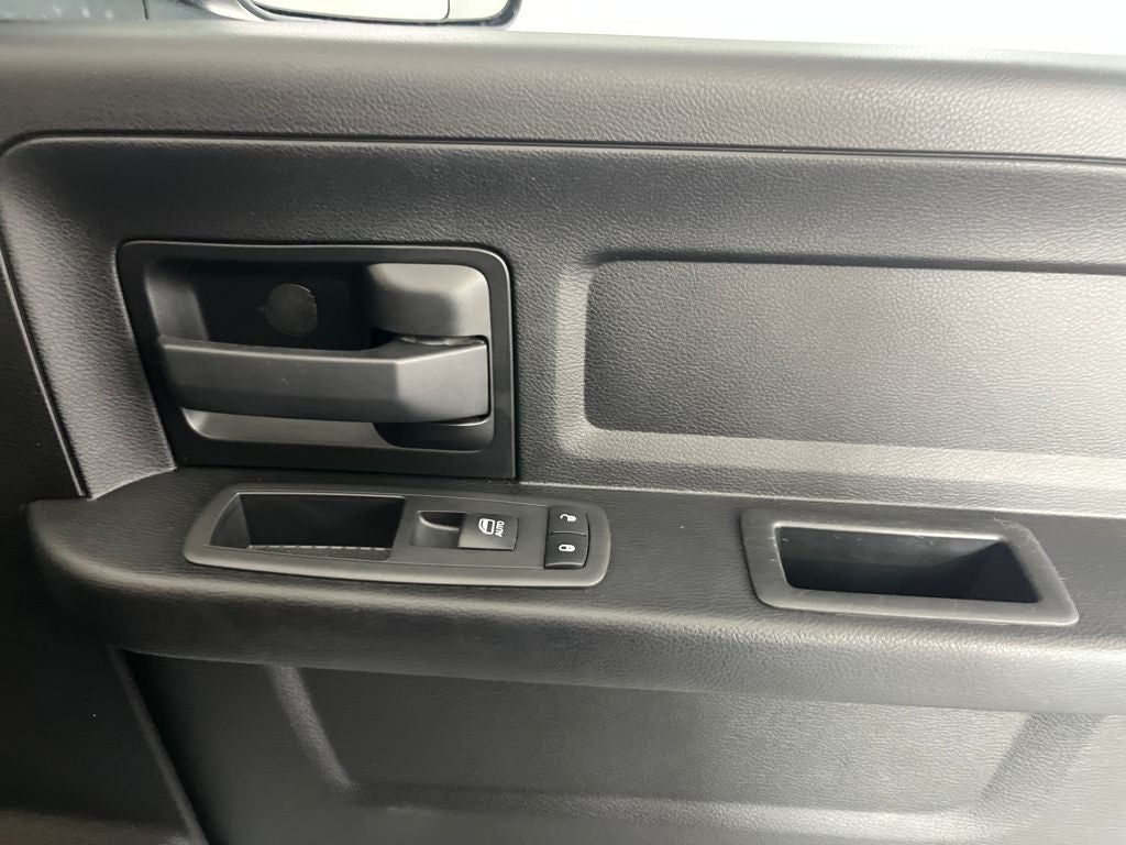 2021 RAM 1500 Classic Express