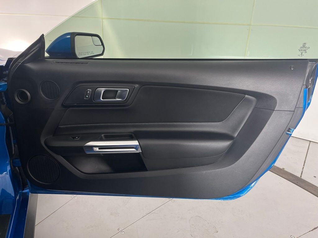2020 Ford Mustang EcoBoost