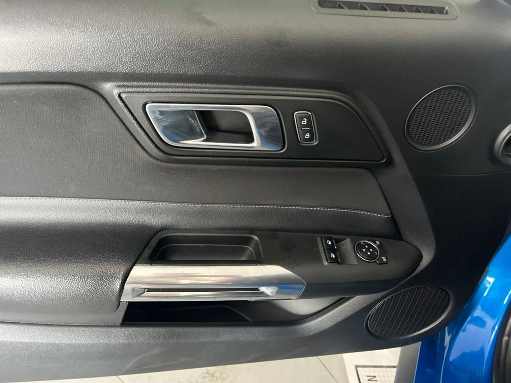 2020 Ford Mustang EcoBoost