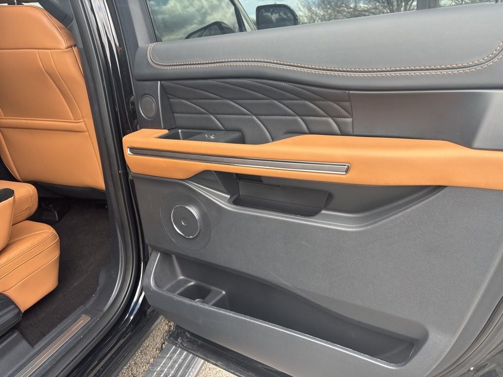 2023 Ford Expedition Max Platinum