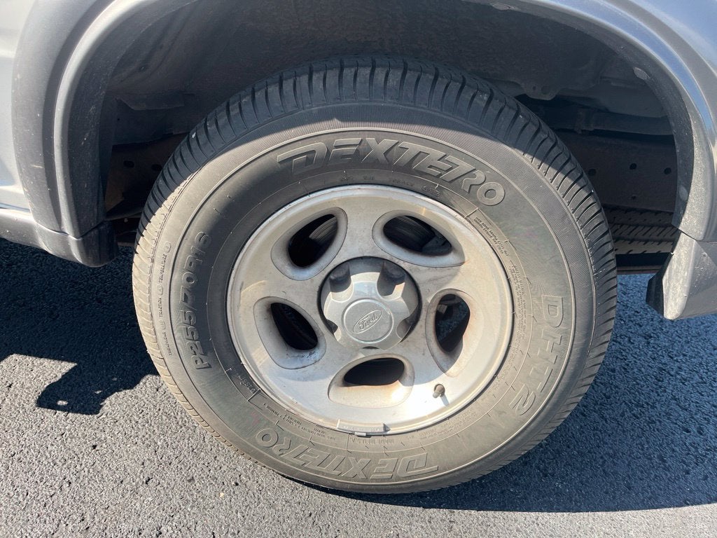 1999 Ford Explorer XLT 112 WB
