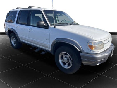 1999 Ford Explorer XLT 112 WB