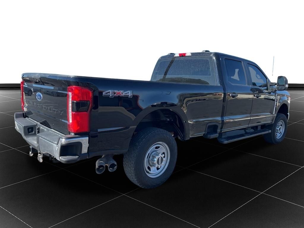 2023 Ford F-350SD XL